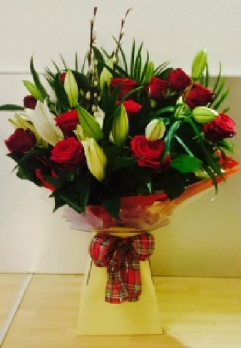 12 Red Roses and Lilies Bouquet Product Image