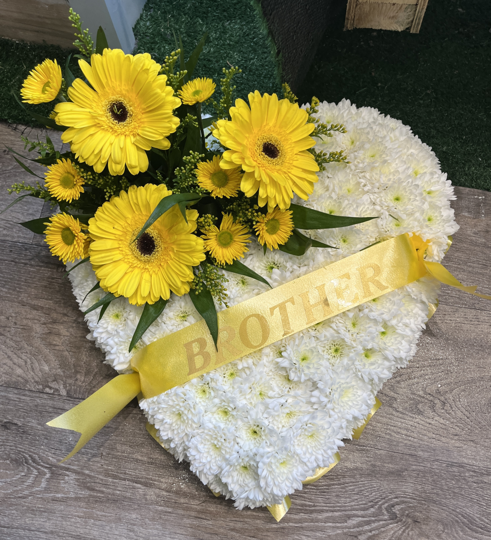 Solid Funeral Heart Tribute Product Image